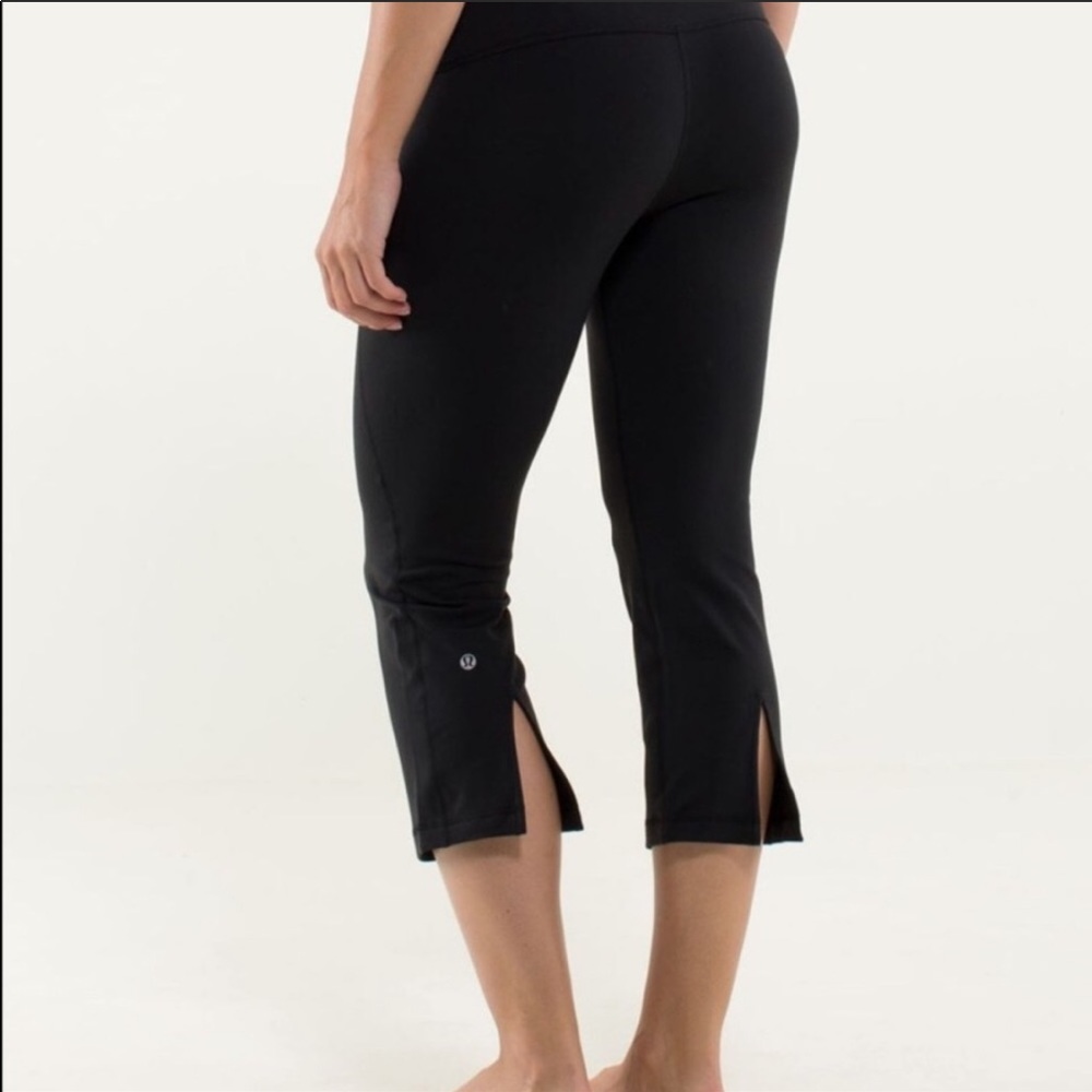 Lululemon Gather and Grow Crop